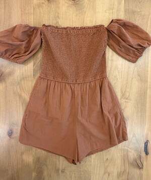 Abercrombie & Fitch Rust Linen-Blend Smocked Off-The-Shoulder Romper Size S